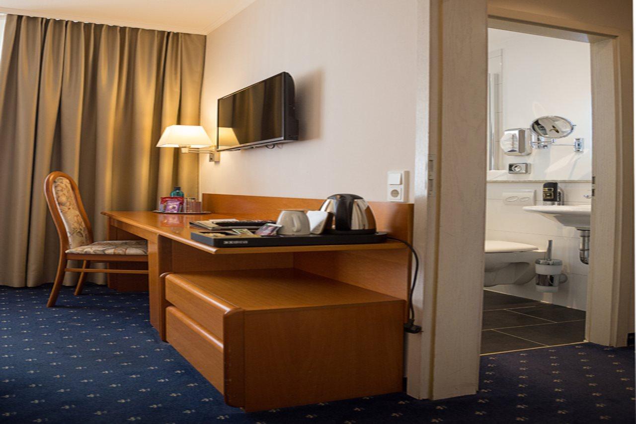 Hotel Brunnenhof Hanau Extérieur photo