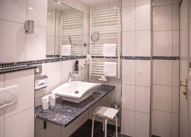 Hotel Brunnenhof Hanau Extérieur photo